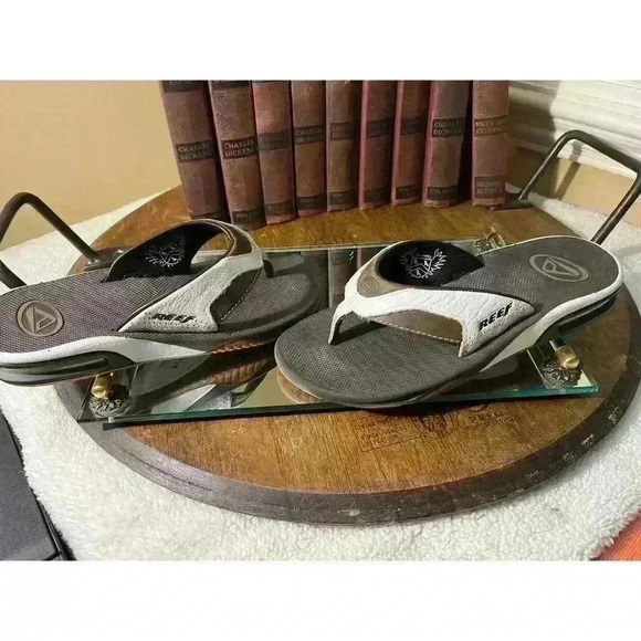 Size 6 Reed sandals good condition - Picture 1 of 4